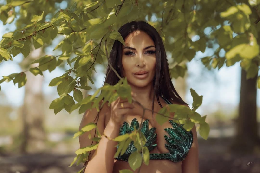 Pegah performing at Park Lane on New Year's Eve